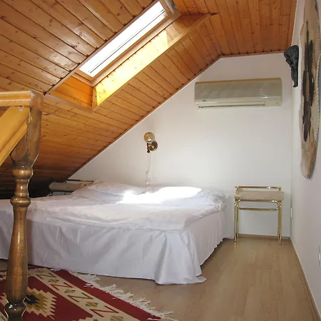 Zrinyi Haz Apartment Szantod Room photo