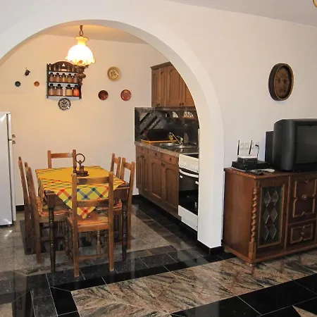 Zrinyi Haz Apartment Szantod Room photo