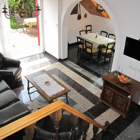 Zrinyi Haz Apartment Szantod Room photo