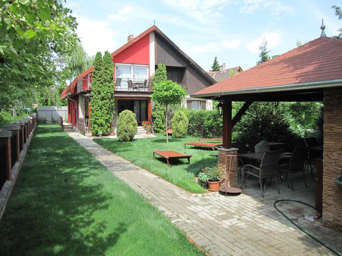 Zrinyi Haz Apartment Szantod